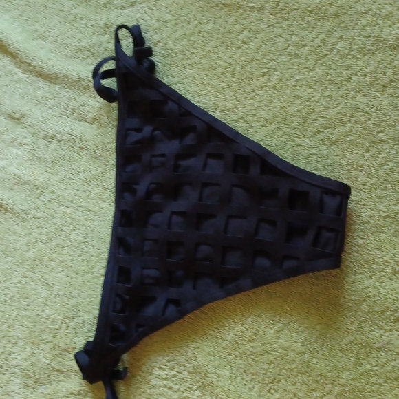 Bikini bottom - Picture 2 of 2